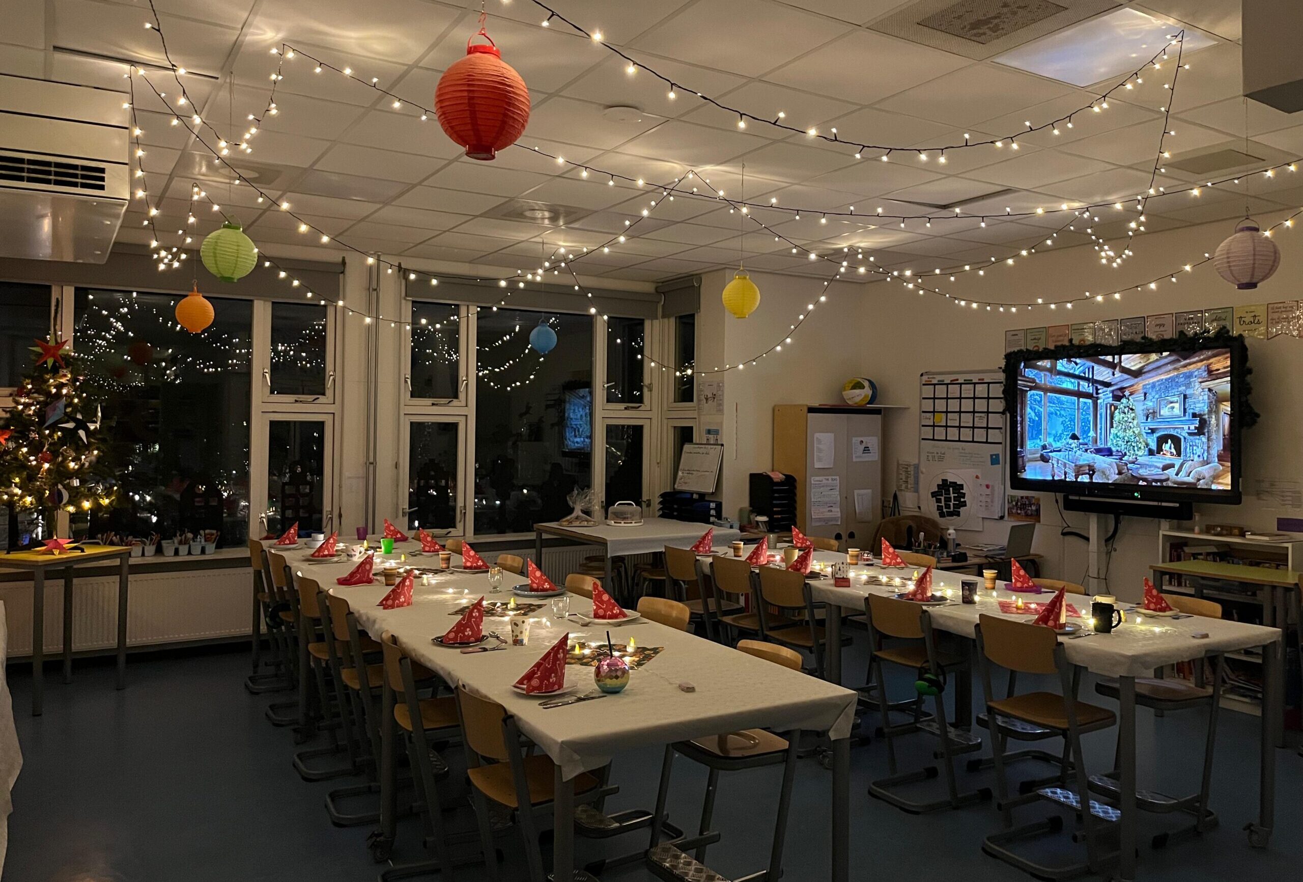 Kerstdiner op een basisschool