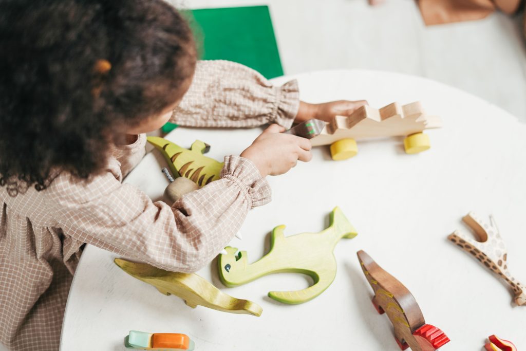 Kinderen knutselen